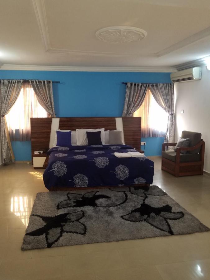 Joanne'S Court Hotel Lagos Ngoại thất bức ảnh