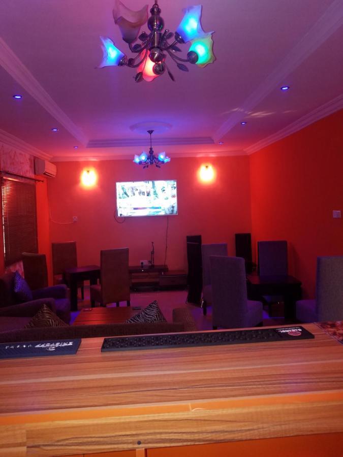 Joanne'S Court Hotel Lagos Ngoại thất bức ảnh