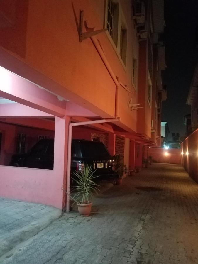 Joanne'S Court Hotel Lagos Ngoại thất bức ảnh
